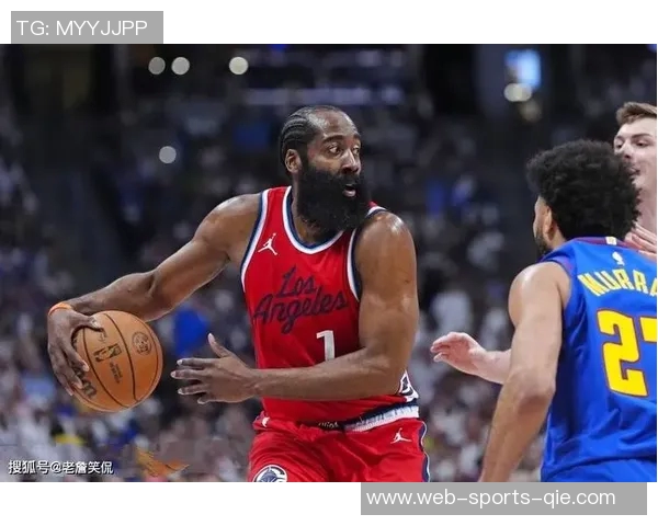 快船与黑水的激烈对决谁能在这场比赛中笑到最后